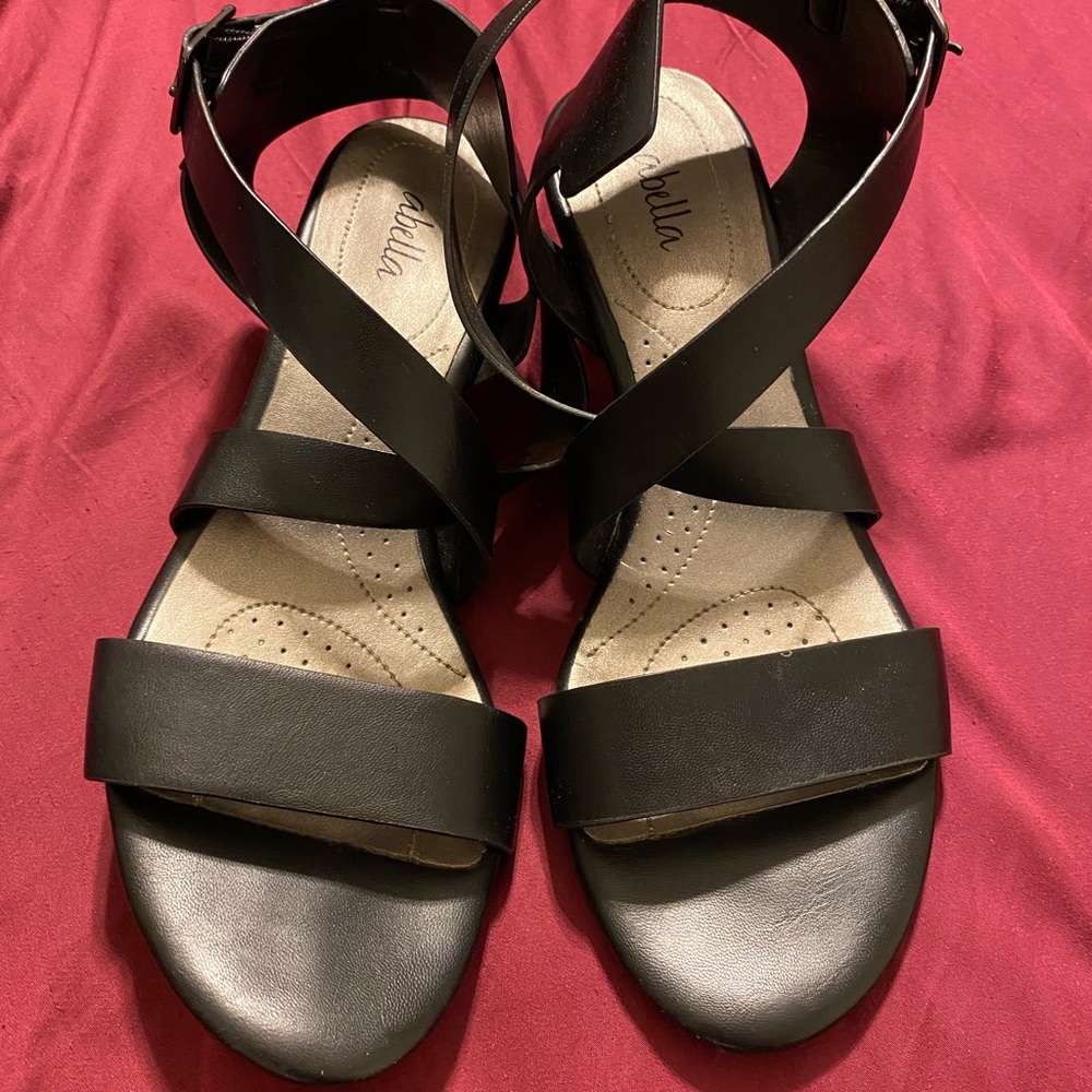 Abella black leather strapped block heel sandals, very good condition, size 8